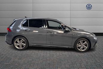 Volkswagen Golf 1.5 eTSI R-Line 5dr DSG