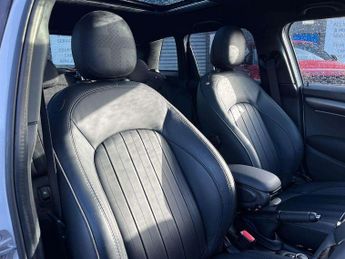 MINI Hatchback 5dr 1.5 Cooper Exclusive 5dr Auto