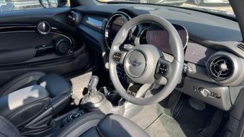 MINI Hatchback 1.5 Cooper Exclusive 3dr Auto