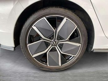 Volkswagen Golf 1.5 eTSI 150 Black Edition 5dr DSG