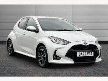 Toyota Yaris 1.5 Hybrid Design 5dr CVT