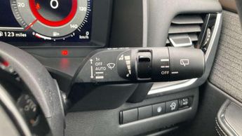 Nissan X-Trail 1.5 MHEV 163 N-Connecta 5dr Xtronic