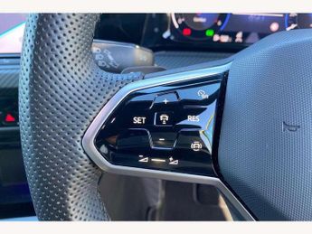 Volkswagen Golf 2.0 TDI 150 R-Line 5dr DSG