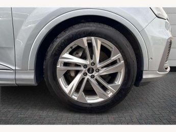 Audi Q7 55 TFSI Quattro S Line 5dr Tiptronic