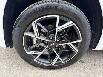 Hyundai Tucson 1.6T Plug-in Hybrid N Line 5dr Auto