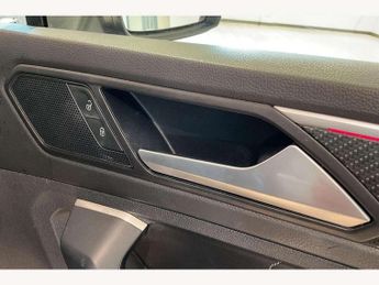Volkswagen Tiguan 2.0 TDI R-Line Edition 5dr DSG