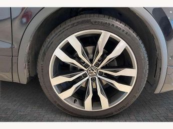 Volkswagen Tiguan 2.0 TDI R-Line Edition 5dr DSG