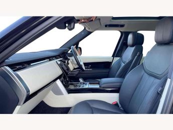 Land Rover Range Rover 3.0 D300 HSE 4dr Auto