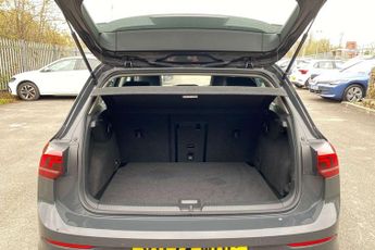 Volkswagen Golf 1.5 eTSI 150 Style 5dr DSG