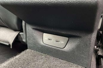 Volkswagen Golf 1.5 eTSI 150 Style 5dr DSG