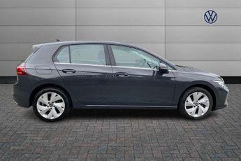 Volkswagen Golf 1.5 eTSI 150 Style 5dr DSG