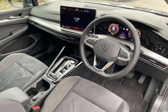 Volkswagen Golf 1.5 eTSI 150 Style 5dr DSG