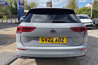 Volkswagen Golf Estate 1.5 eTSI 150 R-Line 5dr DSG