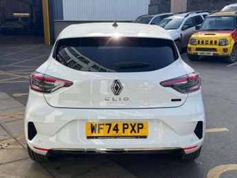 Renault Clio 1.6 E-TECH full hybrid 145 Techno 5dr Auto
