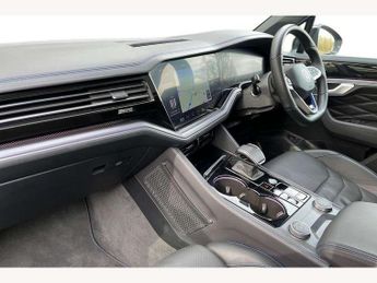 Volkswagen Touareg 3.0 V6 TSI eHybrid 4Motion R 5dr Tip Auto