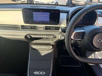 Fiat 600 1.2 Hybrid 48V 136 5dr eDCT-6