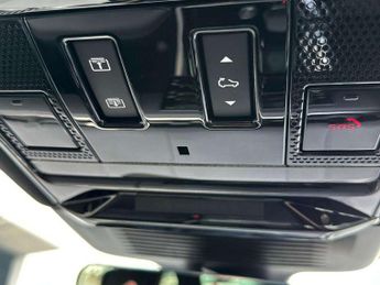 Land Rover Range Rover Sport 3.0 P460e Dynamic SE 5dr Auto