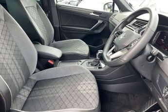Volkswagen Tiguan 2.0 TDI R-Line 5dr DSG