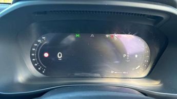 Volvo XC40 2.0 B4P Ultimate Dark 5dr Auto