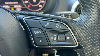 Audi Q2 35 TFSI Black Edition 5dr S Tronic