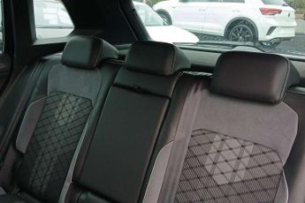 Volkswagen Tiguan 2.0 TDI 4Motion R-Line 5dr DSG