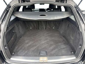 Mercedes-Benz C-Class Estate C200 AMG Line Night Edition Premium 5dr 9G-Tronic