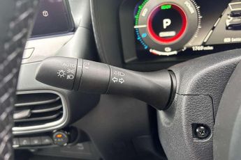 Nissan Juke 1.6 Hybrid N-Connecta 5dr Auto