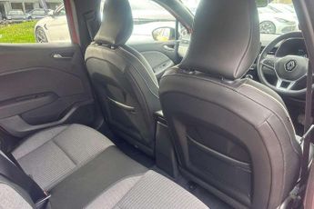 Renault Clio 1.6 E-TECH full hybrid 145 Techno 5dr Auto