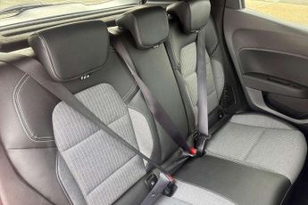 Renault Clio 1.6 E-TECH full hybrid 145 Techno 5dr Auto