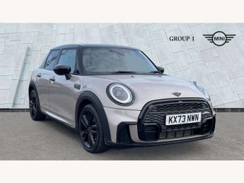 MINI Hatch 1.5 Cooper Sport 5dr Auto [Comfort/Nav Pack]
