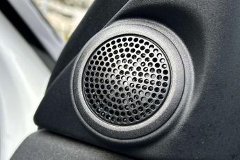 Land Rover Range Rover Evoque 2.0 D180 R-Dynamic S 5dr Auto