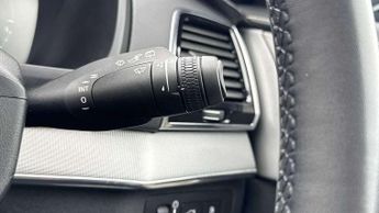 Volvo XC90 2.0 T8 [455] RC PHEV R DESIGN Pro 5dr AWD Auto