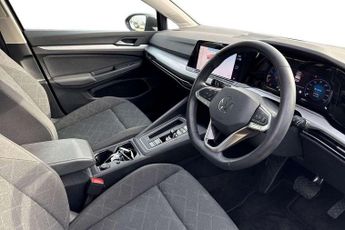 Volkswagen Golf 1.0 eTSI Life 5dr DSG