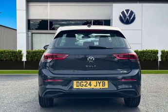 Volkswagen Golf 1.0 eTSI Life 5dr DSG