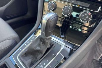 Volkswagen Golf 1.5 TSI EVO 150 GT 5dr DSG