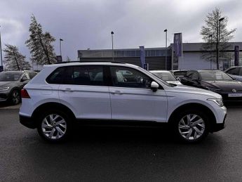 Volkswagen Tiguan 1.5 TSI 150 Life 5dr DSG
