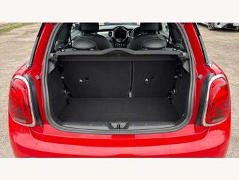 MINI Hatchback 1.5 Cooper Exclusive 3dr Auto