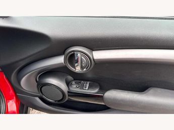 MINI Hatchback 1.5 Cooper Exclusive 3dr Auto