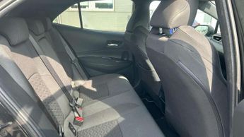 Toyota Corolla 1.8 VVT-i Hybrid Design 5dr CVT