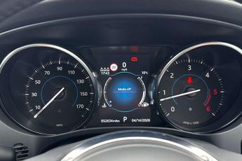 Jaguar F-Pace 3.0d V6 Portfolio 5dr Auto AWD