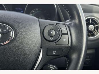 Toyota Auris 1.8 Hybrid Excel TSS 5dr CVT [Leather]