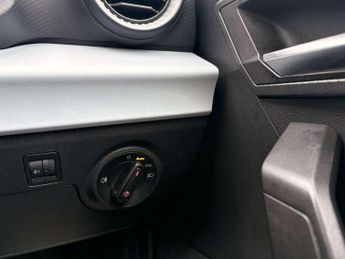 SEAT Arona 1.0 TSI 110 SE Edition 5dr DSG