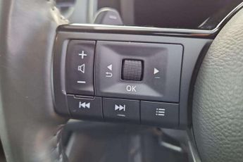 Nissan Qashqai 1.3 DiG-T MH 158 N-Connecta 5dr Xtronic