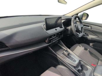 Nissan Qashqai 1.3 DiG-T MH 158 N-Connecta 5dr Xtronic