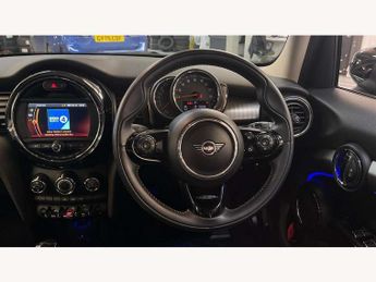 MINI Hatchback 5dr 1.5 Cooper Exclusive II 5dr Auto