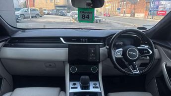 Jaguar F-Pace 2.0 D200 R-Dynamic HSE 5dr Auto AWD
