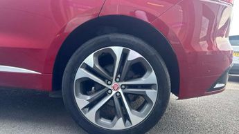 Jaguar F-Pace 2.0 D200 R-Dynamic HSE 5dr Auto AWD
