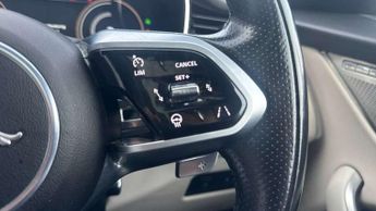 Jaguar F-Pace 2.0 D200 R-Dynamic HSE 5dr Auto AWD