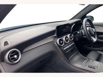Mercedes-Benz GLC Coupe GLC 300e 4Matic AMG Line Premium 5dr 9G-Tronic
