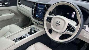 Volvo XC60 2.0 B5P Core 5dr AWD Geartronic